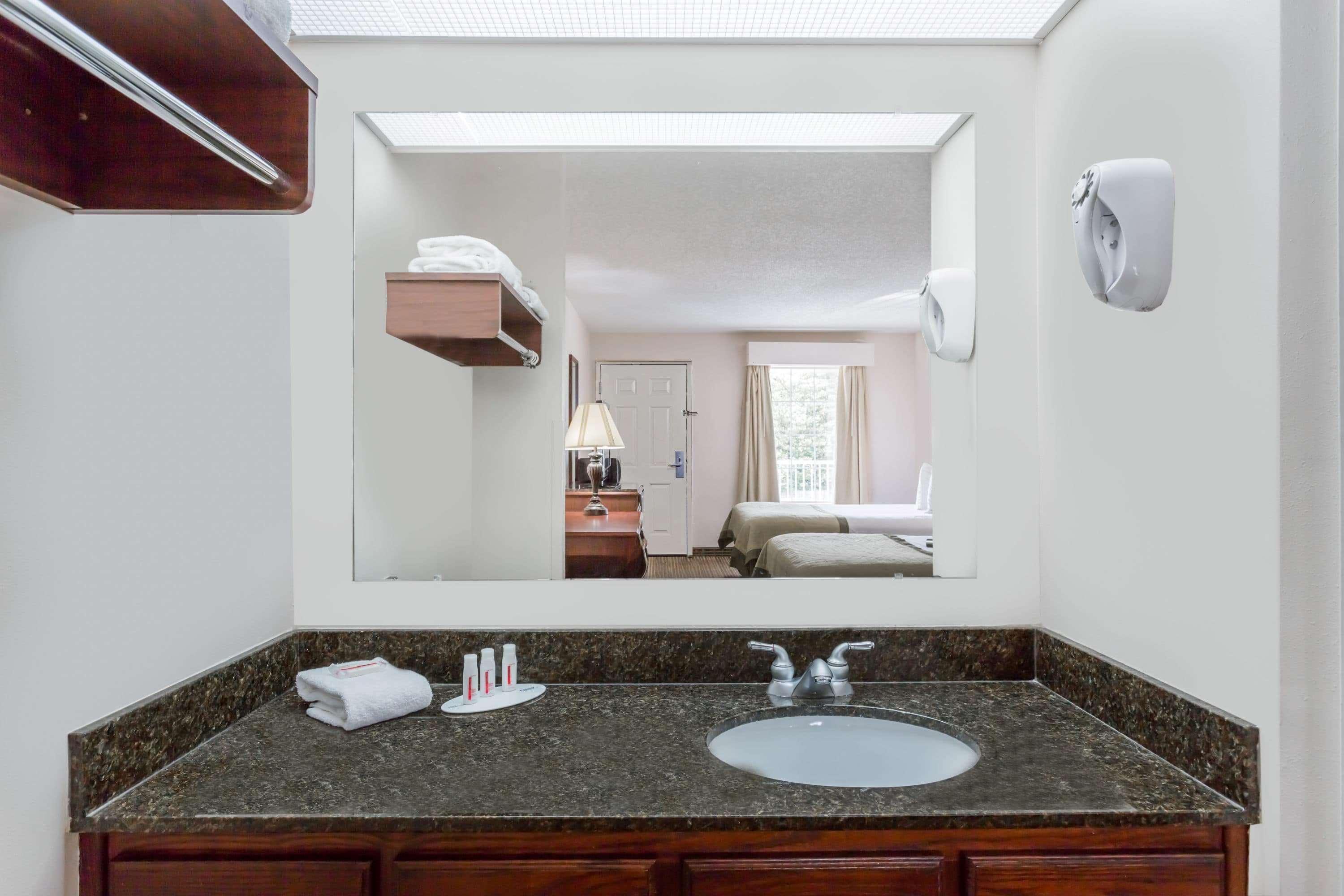 Motel Baymont By Wyndham Eden Exteriér fotografie