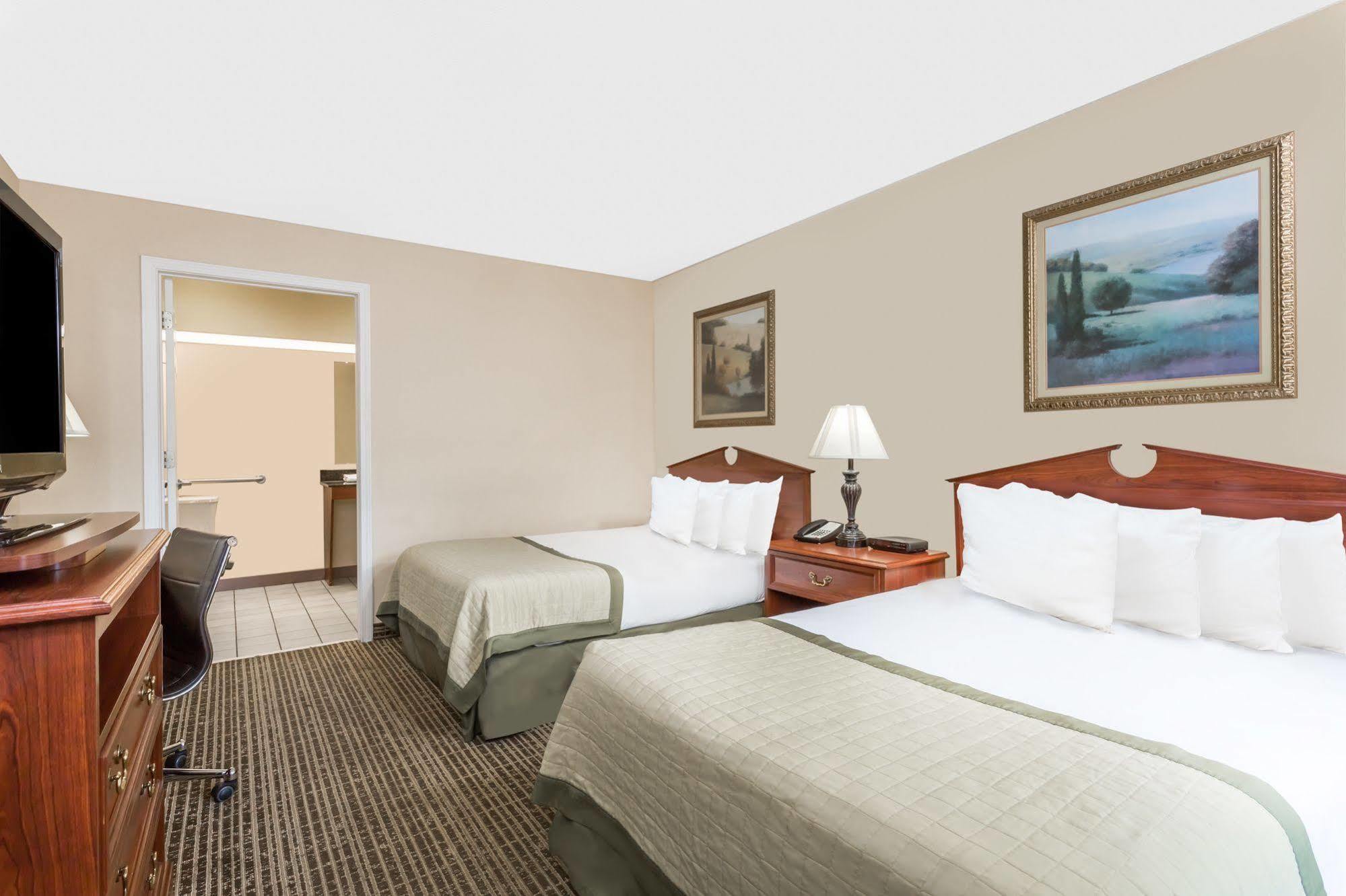 Motel Baymont By Wyndham Eden Exteriér fotografie