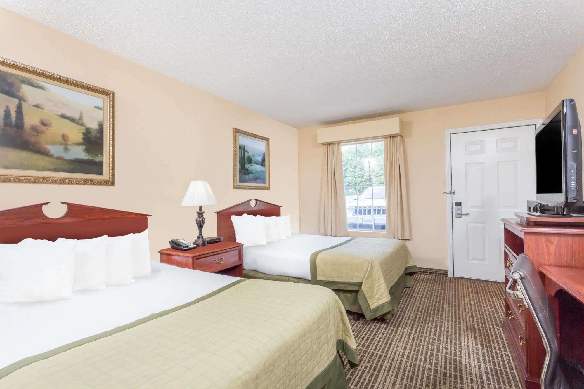Motel Baymont By Wyndham Eden Exteriér fotografie